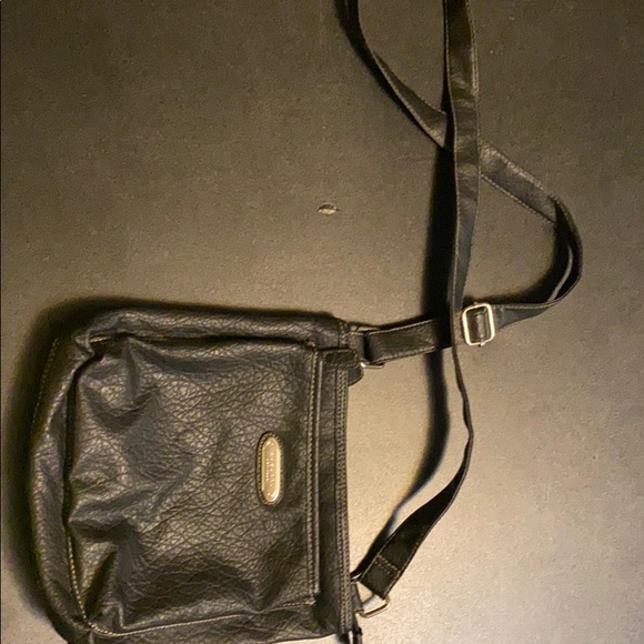 Crossbody - Picture 2 of 4